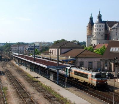 The La Balance hotel in Montbéliard is close to the train station (only 8 minutes on foot).